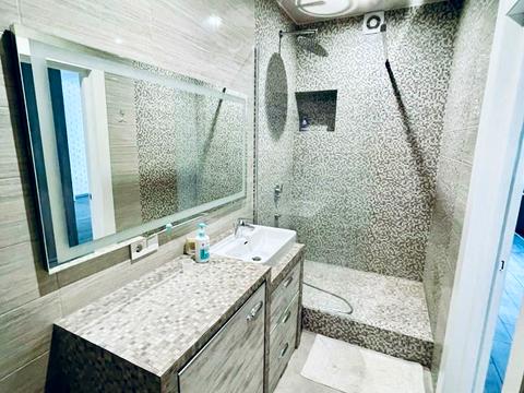 квартира за адресою Кахи Бендукідзе вул., 2