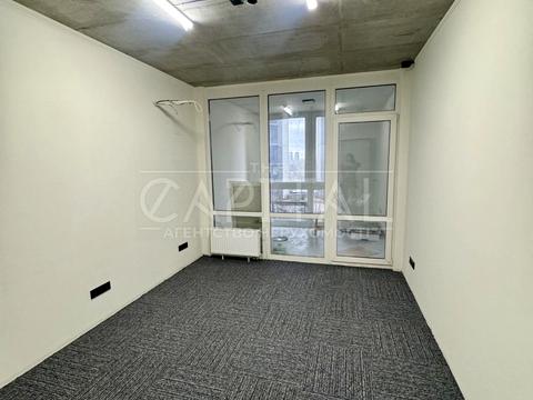 коммерческая по адресу Миколы Бажана просп., 6