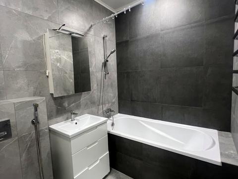 квартира за адресою Київ, Михайла Максимовича вул. (Онуфрія Трутенка), 24-Б