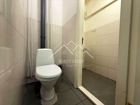 комерційна за адресою Сонячна вул., 24