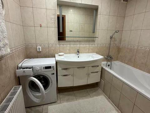 квартира за адресою Академіка Євгена Лазаренка вул., 48а