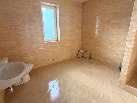 будинок за адресою с. Драгомирчани, київська, 1