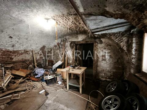 дом по адресу Крылова ул.