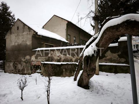 дом по адресу Крылова ул.