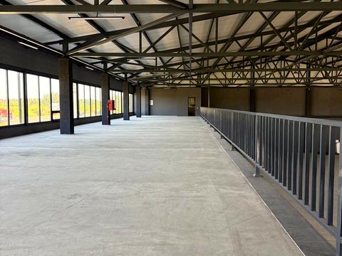 коммерческая по адресу Об'їзна, 1