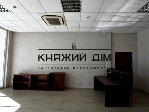 комерційна за адресою Олекси Тихого вул. (Виборзька), 42-А