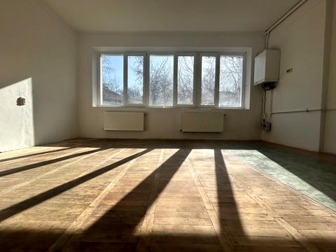 квартира за адресою Родини Барвінських вул., 12