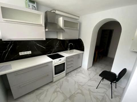 квартира за адресою Героїв Небесної Сотні просп., 32/1