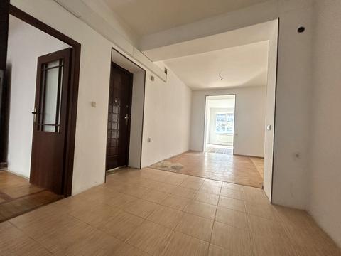 квартира за адресою Родини Барвінських вул., 12