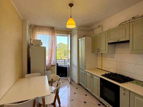 квартира за адресою Медової Печери вул. (), 30