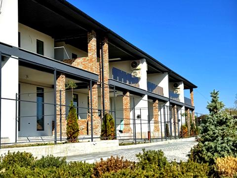 будинок за адресою смт. Обухівка, Висока