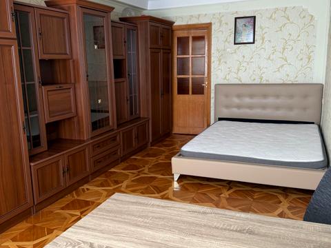 квартира за адресою Миколи Ушакова вул., 12