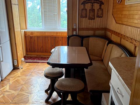 квартира за адресою Миколи Ушакова вул., 12