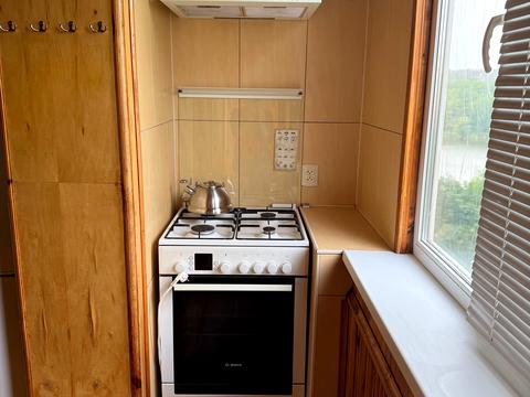 квартира за адресою Миколи Ушакова вул., 12