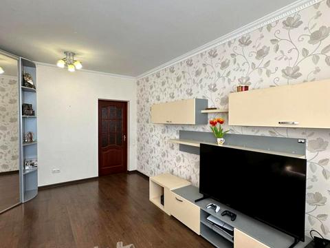 квартира за адресою Василя Симоненка вул., 2-А