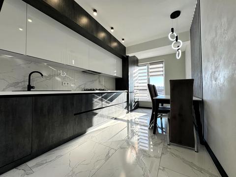 квартира за адресою Тролейбусна вул., 19