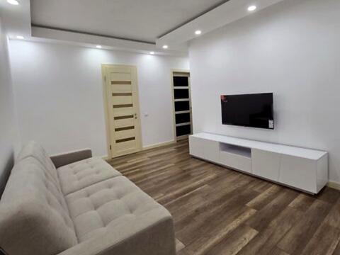 квартира за адресою Академіка Глушкова просп., 9-В