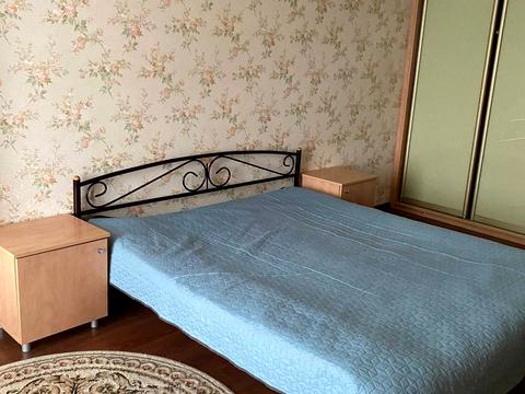 квартира за адресою Дніпровська набережна вул., 1-А