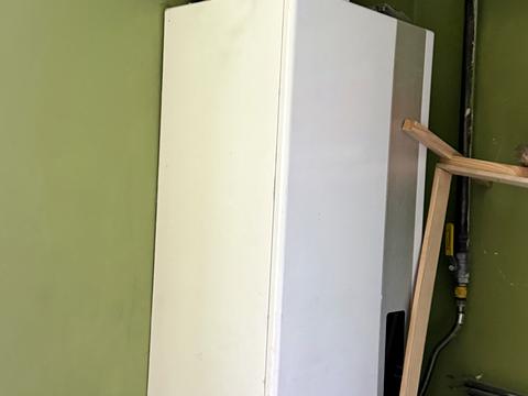 комерційна за адресою Чуднівська вул. (Черняховського), 96