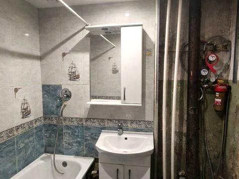 квартира за адресою Академіка Булаховського вул., 30-Б