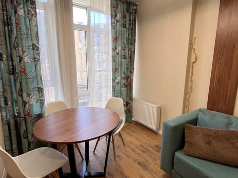 квартира за адресою Київ, Родини Кістяківських вул., 2-А