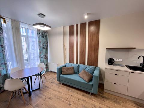 квартира за адресою Київ, Родини Кістяківських вул., 2-А