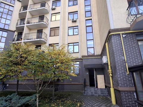 комерційна за адресою Західна вул., 14