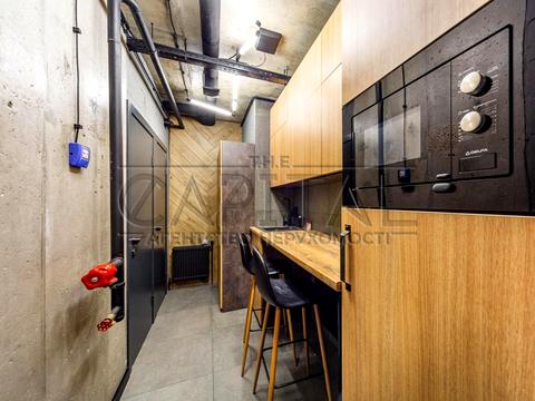 комерційна за адресою Митрополита Василя Липківського вул. (Урицького), 37-В