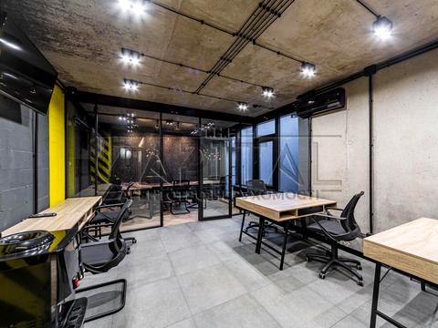 комерційна за адресою Митрополита Василя Липківського вул. (Урицького), 37-В