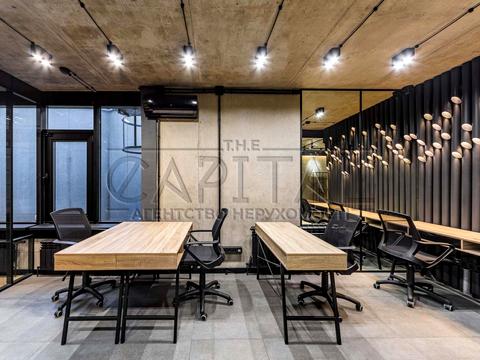 комерційна за адресою Митрополита Василя Липківського вул. (Урицького), 37-В