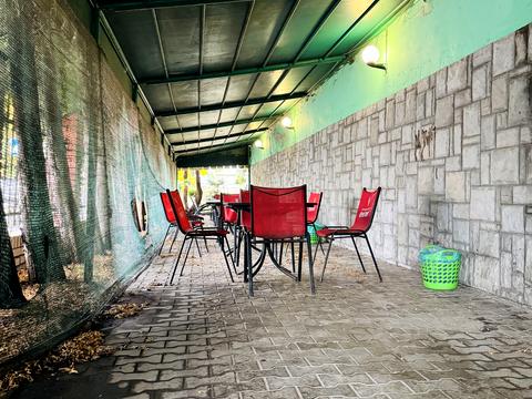 комерційна за адресою Трускавецька вул., 73