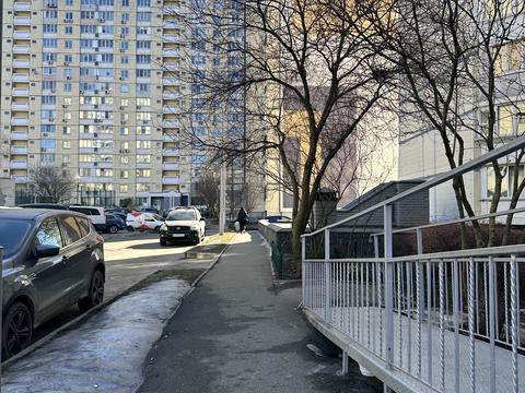 квартира за адресою Федора Ернста вул., 6