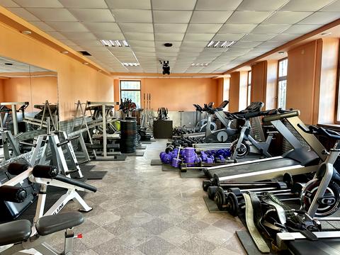 комерційна за адресою Львівська вул., 5