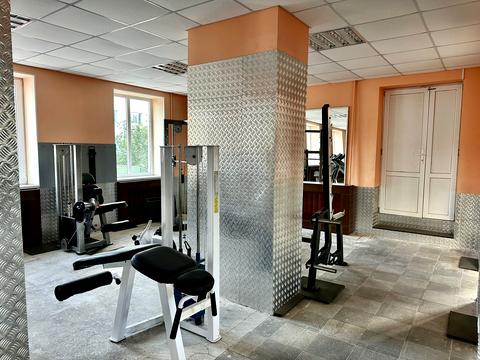 комерційна за адресою Львівська вул., 5