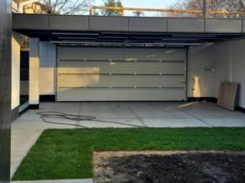 будинок за адресою Айвазовського вул.