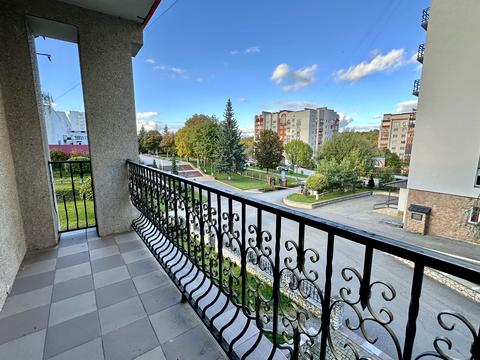 комерційна за адресою Львівська вул., 5