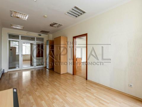 комерційна за адресою Київ, Андрія Аболмасова вул. (Панельна), 5