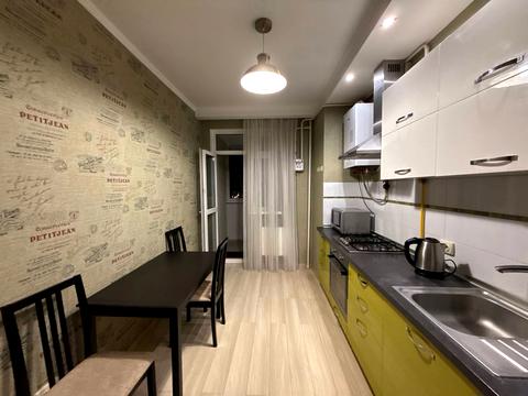 квартира за адресою Під Голоском вул., 8