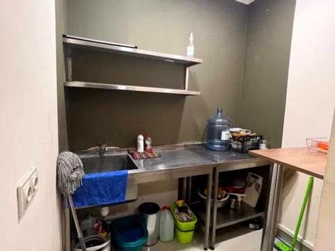 коммерческая по адресу Миру ул., 4