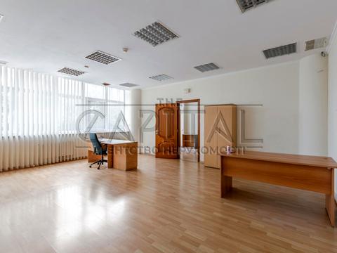 комерційна за адресою Андрія Аболмасова вул. (Панельна), 5