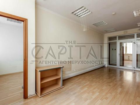 комерційна за адресою Андрія Аболмасова вул. (Панельна), 5