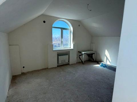 будинок за адресою Центральна вул.