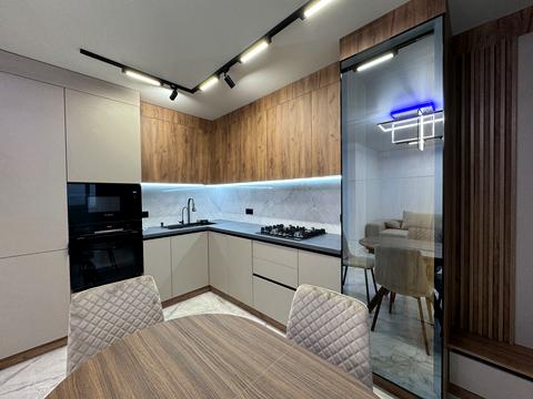 квартира за адресою Злуки просп., 7