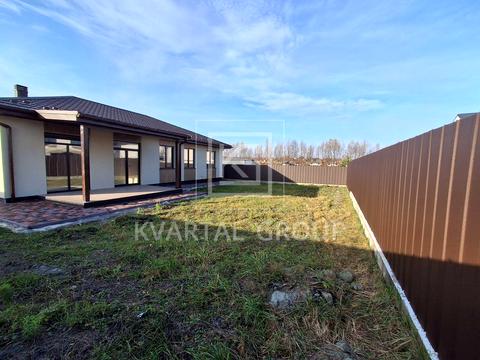 дом по адресу Евгения Плужника ул., 1