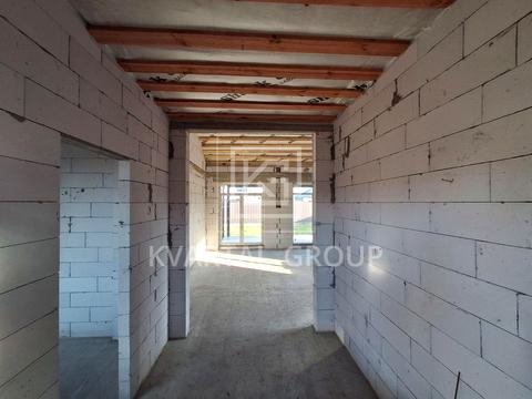 дом по адресу Евгения Плужника ул., 1