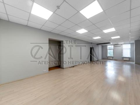 комерційна за адресою Саксаганського вул., 110