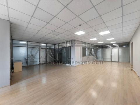 комерційна за адресою Саксаганського вул., 110