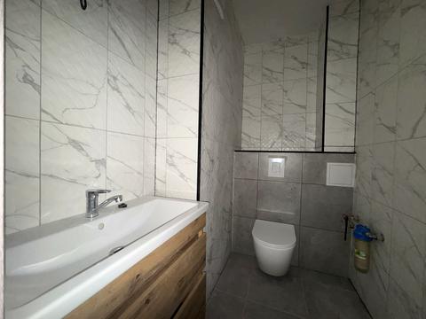 квартира за адресою Тролейбусна вул., 15-В