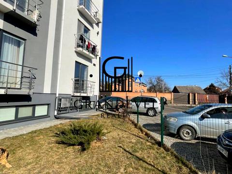 квартира за адресою Осіння вул., 71