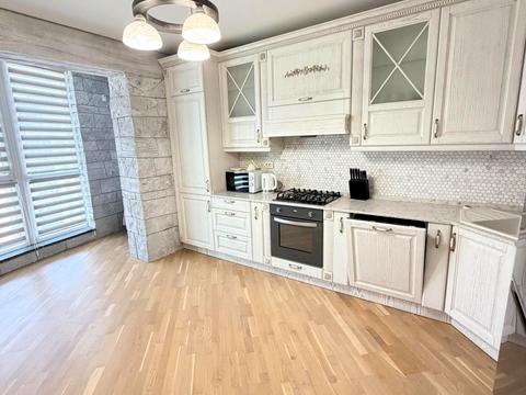 квартира за адресою В'ячеслава Чорновола вул., 91с